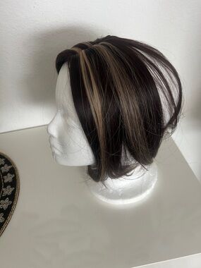 New Smooth Chestnut Brown Blunt Bob Wig - with highlight,Women Hair 11” long